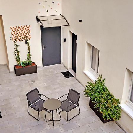 Hotel Cocoon Saint-Ouen  Extérieur photo